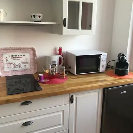 Les D'hotes De Guest house